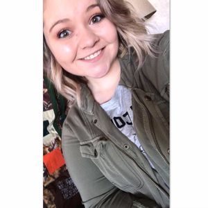 Meet your Posher, Hannah